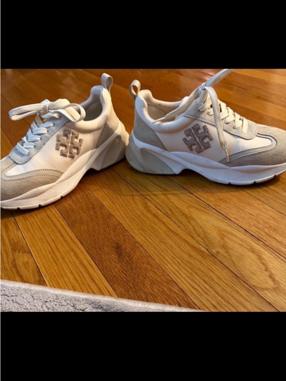 Tory Burch Neutral Beige & White Suede Casual Sneakers - Picture 3 of 4